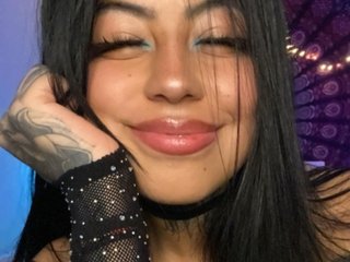 Erotiska video tērzēšana Dollcam