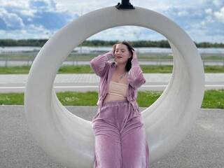 Erotiska video tērzēšana DollVice