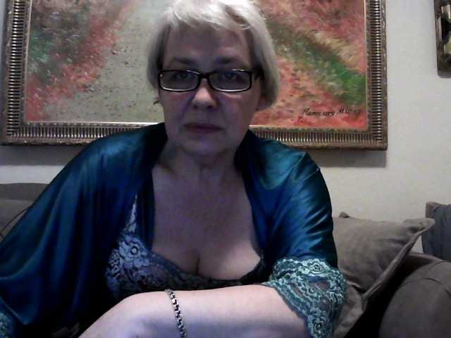 Apraides ekrānuzņēmumi ElegantBlonda