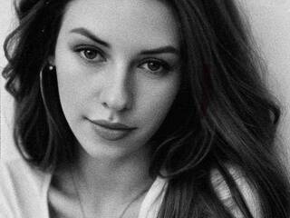 Erotiska video tērzēšana ElegantLadyMia