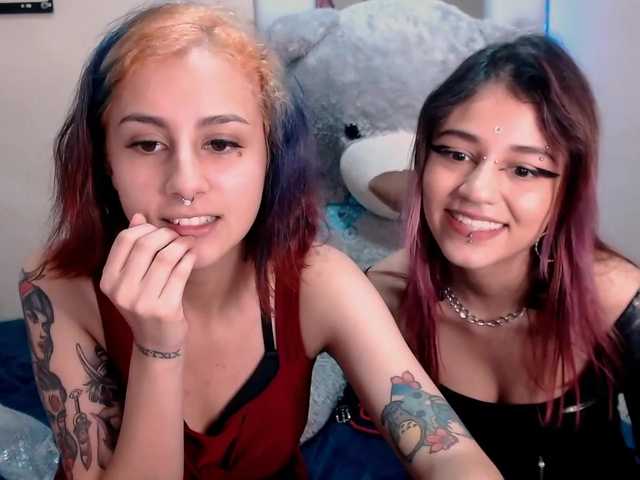 Fotogrāfijas ElektraHannah Hello! We are Hannah and Elektra! Come, play with us and have some fun. Ask for our tip menu! lush is on!