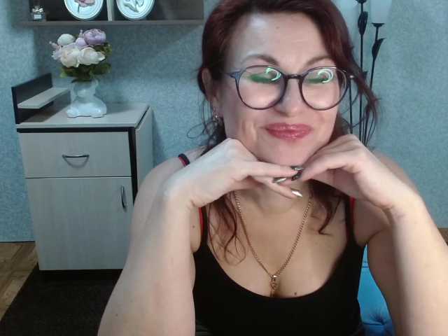 Apraides ekrānuzņēmumi Ellie_