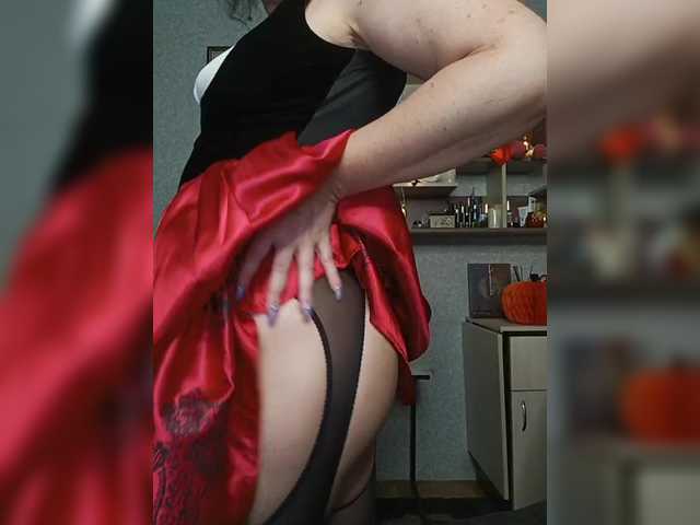 Apraides ekrānuzņēmumi Ellie_