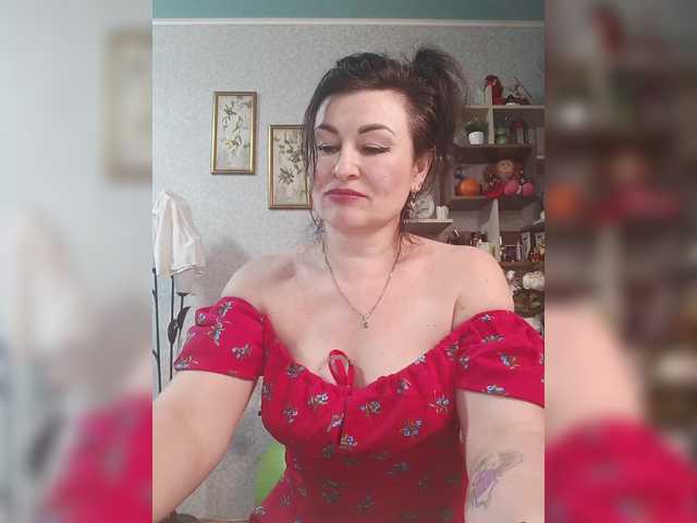 Apraides ekrānuzņēmumi Ellie_