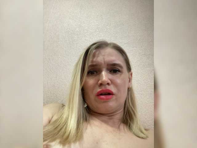 Apraides ekrānuzņēmumi Milka_Milf