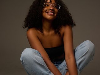 Erotiska video tērzēšana ELENNA-SNOW