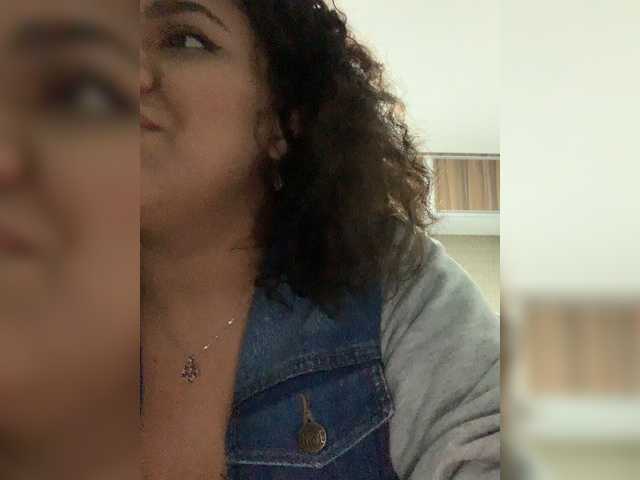 Apraides ekrānuzņēmumi Eli-rosse