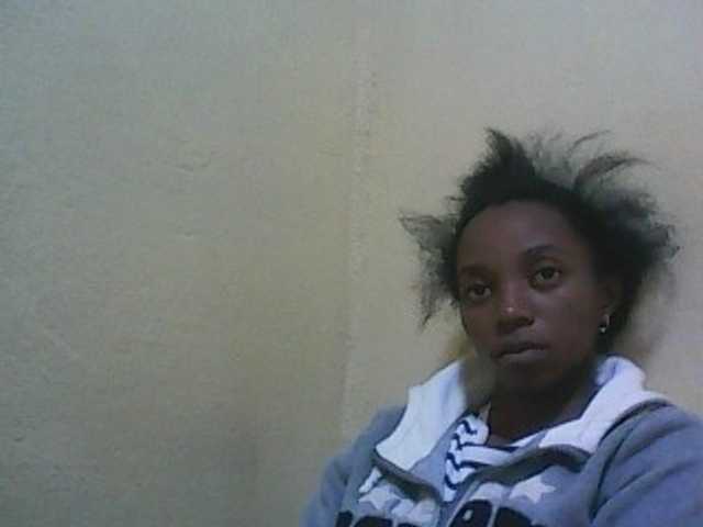 Apraides ekrānuzņēmumi ElianeXhot