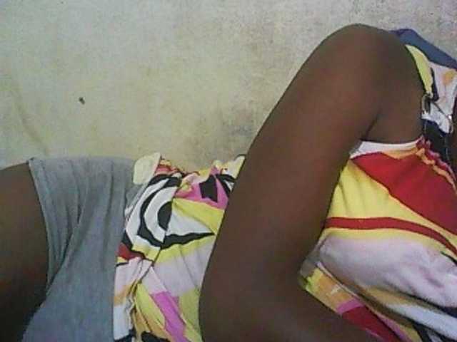 Apraides ekrānuzņēmumi ElianeXhot