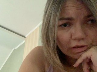 Erotiska video tērzēšana Ella-Pearlie