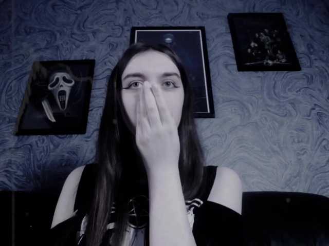 Apraides ekrānuzņēmumi EllaDark