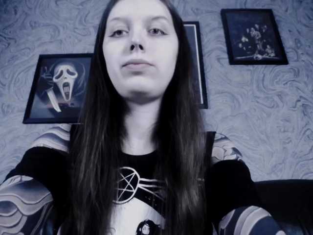 Apraides ekrānuzņēmumi EllaDark