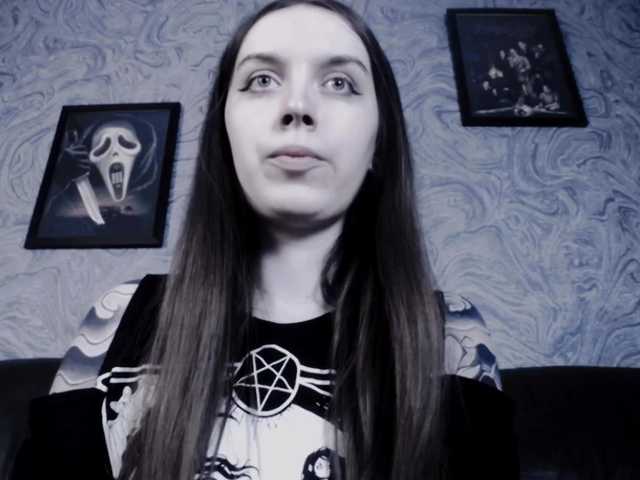 Apraides ekrānuzņēmumi EllaDark