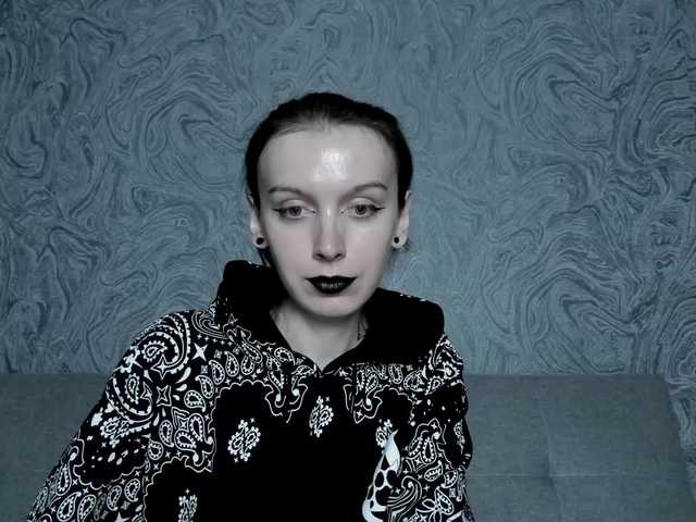 Apraides ekrānuzņēmumi EllaDark