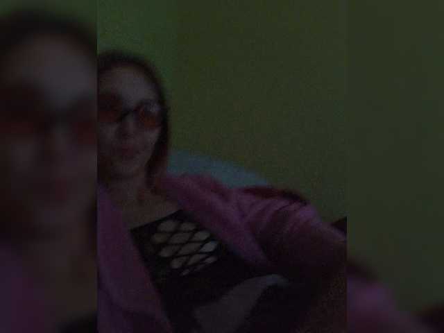 Apraides ekrānuzņēmumi EllenLaAngel