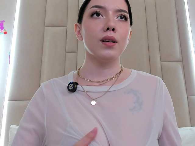 Apraides ekrānuzņēmumi EllisSpencer