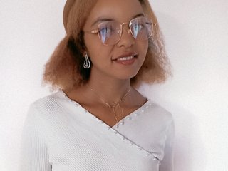 Erotiska video tērzēšana ELODIE12