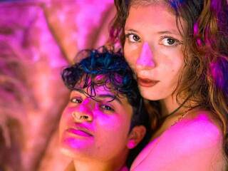 Erotiska video tērzēšana MiaAndAlex