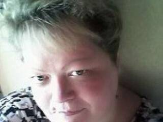 Erotiska video tērzēšana emelirai