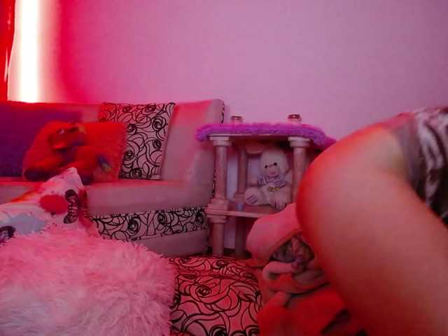 Apraides ekrānuzņēmumi emilybecker