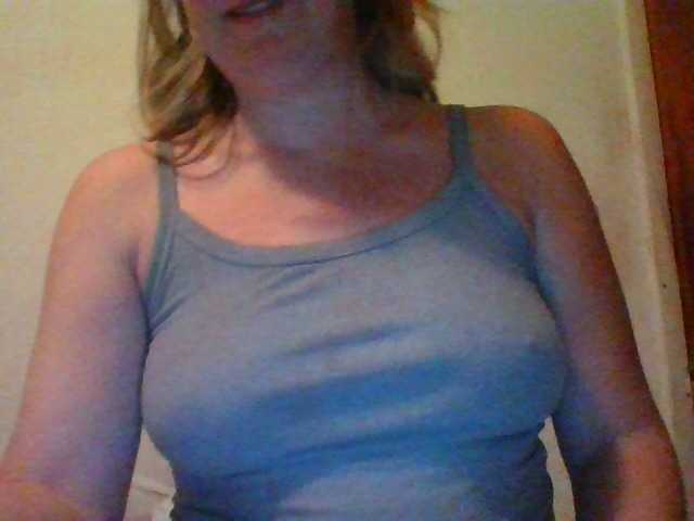 Apraides ekrānuzņēmumi Emilylyn