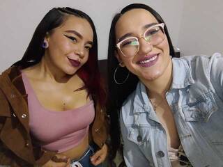 Erotiska video tērzēšana Emma-Allison