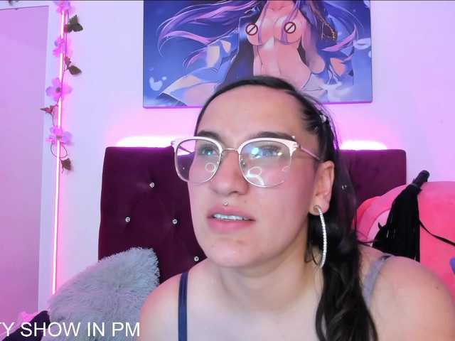 Apraides ekrānuzņēmumi Emma-Allison