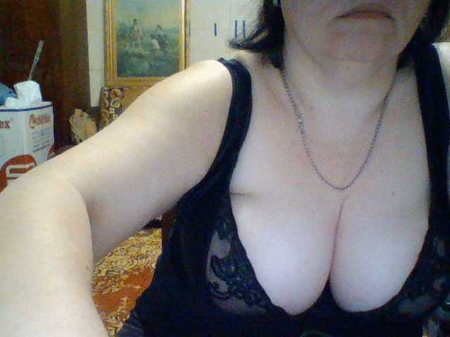 Apraides ekrānuzņēmumi EmmaBelise