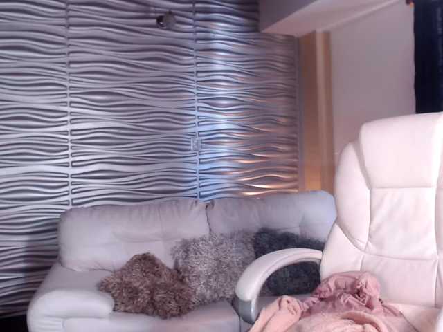 Apraides ekrānuzņēmumi EmmaCarterX