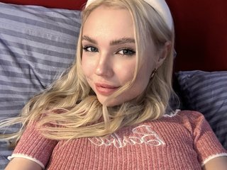 Erotiska video tērzēšana EmmaGoodGirl