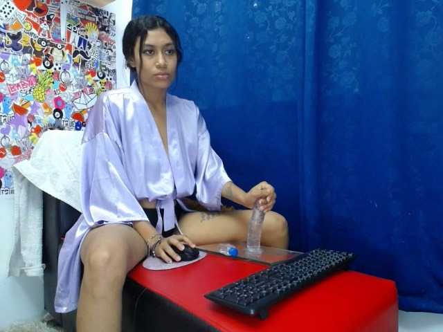 Apraides ekrānuzņēmumi emmakidman