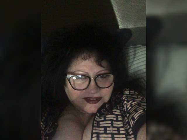 Apraides ekrānuzņēmumi EmmaLust