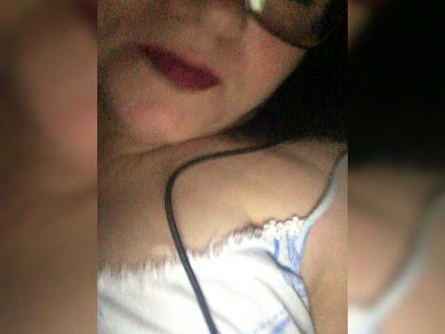 Apraides ekrānuzņēmumi EmmaLust