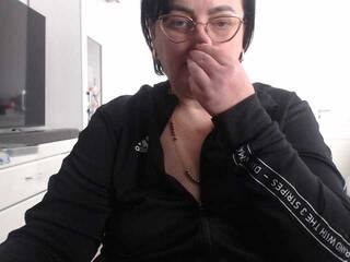 Erotiska video tērzēšana Emyllywhite