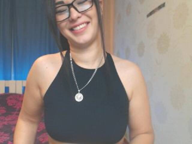 Apraides ekrānuzņēmumi Erotishnaya