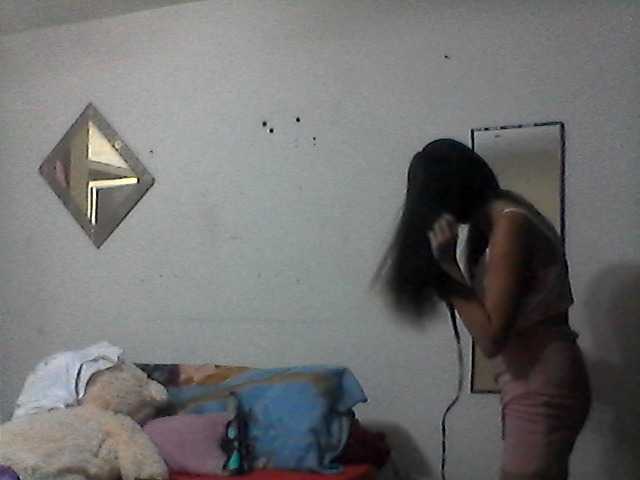 Apraides ekrānuzņēmumi Eskarlet