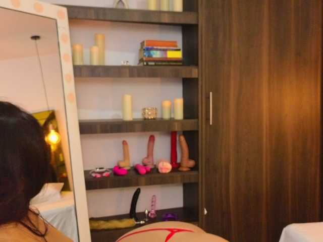 Apraides ekrānuzņēmumi Evelyn66