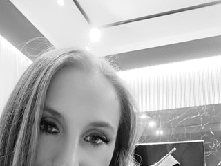 Erotiska video tērzēšana EvelynFantasy