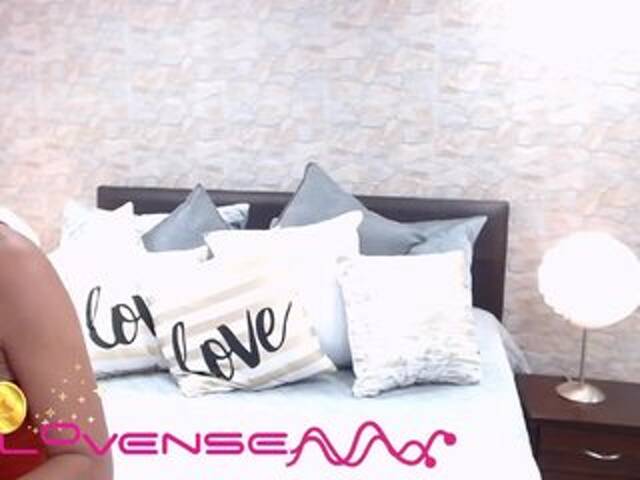 Apraides ekrānuzņēmumi EvelynOwens