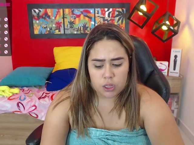 Apraides ekrānuzņēmumi EvenynMonroe