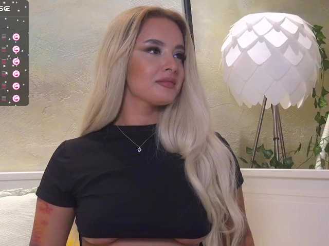 Apraides ekrānuzņēmumi EvieRose