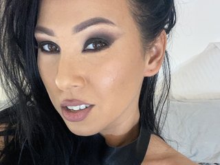 Erotiska video tērzēšana ExoticB3auty