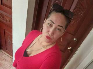 Erotiska video tērzēšana Fabiana-the-cat