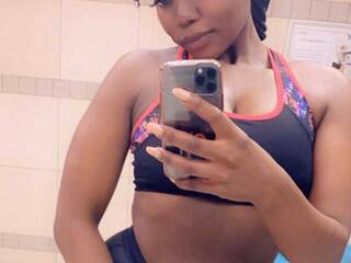 Erotiska video tērzēšana FancyCherry