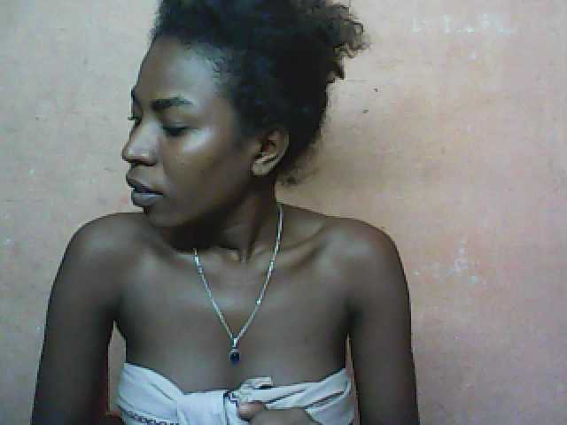 Apraides ekrānuzņēmumi feelingblack