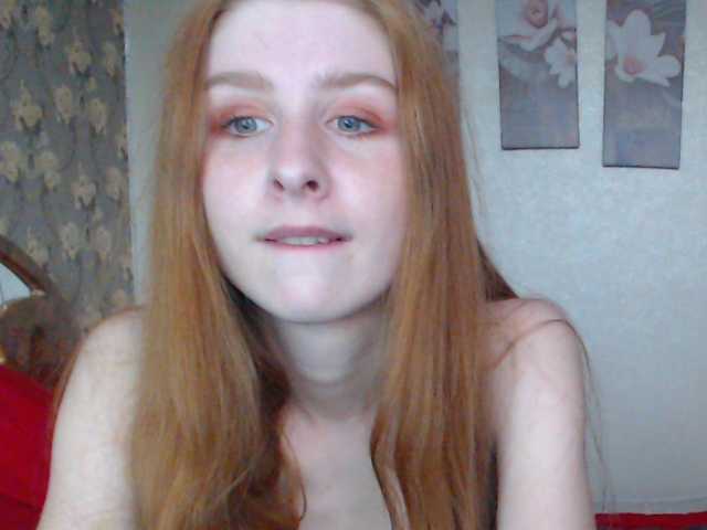 Fotogrāfijas FireShoWw friendly redhead girl searching for u! #sexy #redhair #young #cute #natural #hot #sweet #shaved #funny #friendly #horny #ass #pussy #toys #smile #new #smart