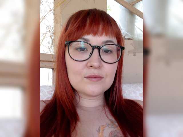 Apraides ekrānuzņēmumi MISTRESS-FOX