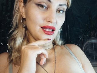 Erotiska video tērzēšana Freya-Milf