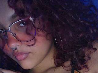 Erotiska video tērzēšana Gabrielle-D