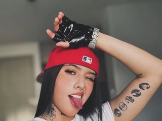 Erotiska video tērzēšana Gangster-girl